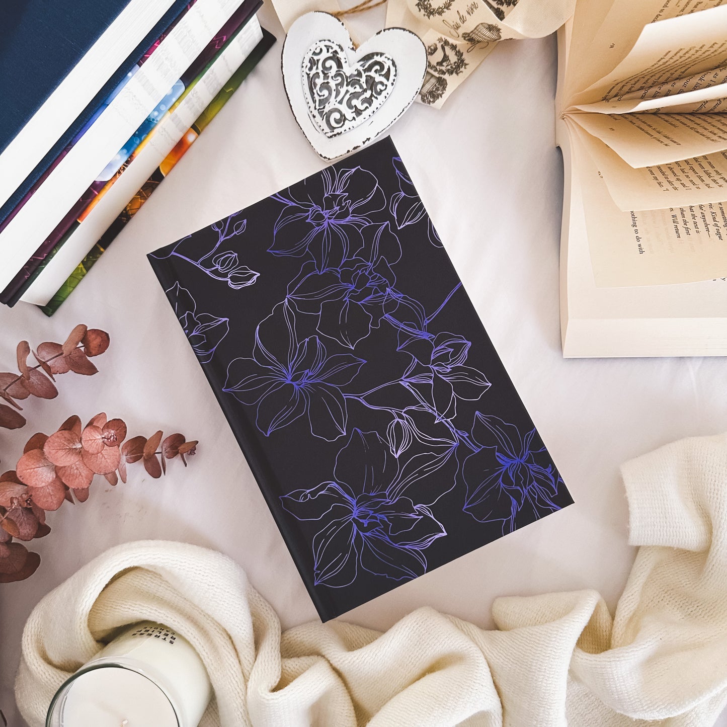 Violet's Story (Creepy Hollow 1, 2 & 3) HARDBACK